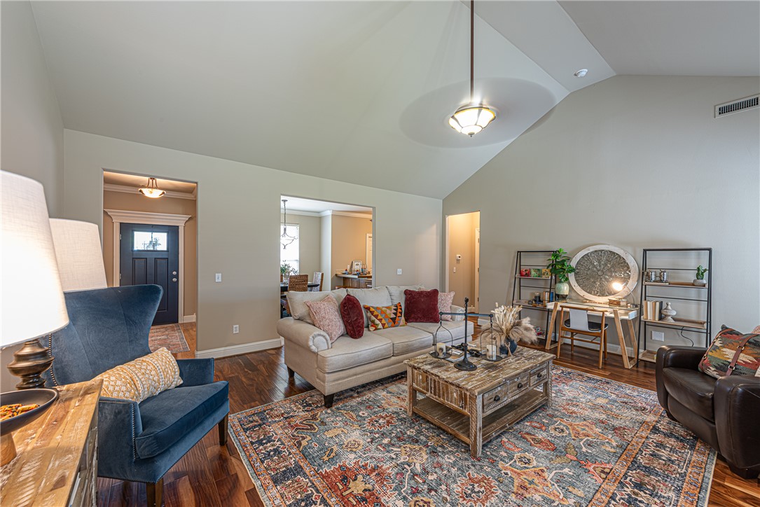 Southwinds Sub Ph Iv - Residential