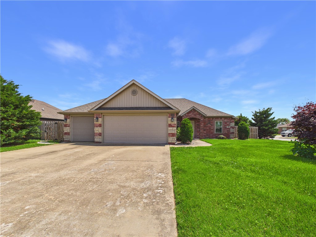Sienna At Coopers Farm Ph II Centerton - Residential