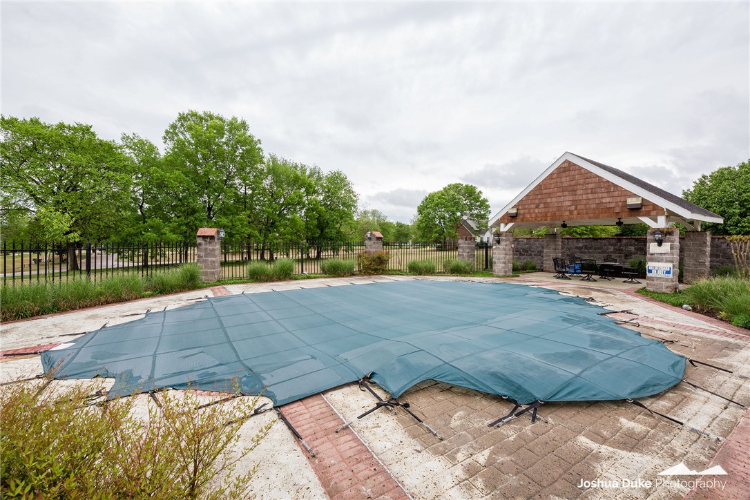 Riverlyn Estate Sub 1st - Residential