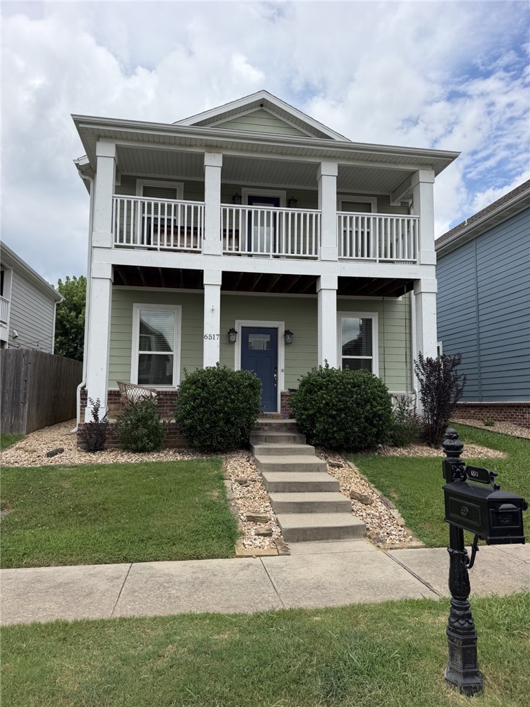 Prime West Rogers Location! 3-bed/2.5-bath home in the Bentonville School District. Minutes from Pinnacle Hills, the Promenade Mall, and I-49. Only 20 minutes to Walmart Campus, Downtown Bentonville and Tyson Foods. Just 10 mins to JB Hunt Transportation and Mercy Hospital. 1.5 miles from Mount Hebron Park. This zero lot line home offers convenience and low-maintenance living, with a small yard that's easy to care for! Call list office for showings.