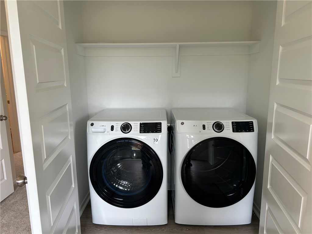 Riverside Village Sub Ph 11 - Residential Lease