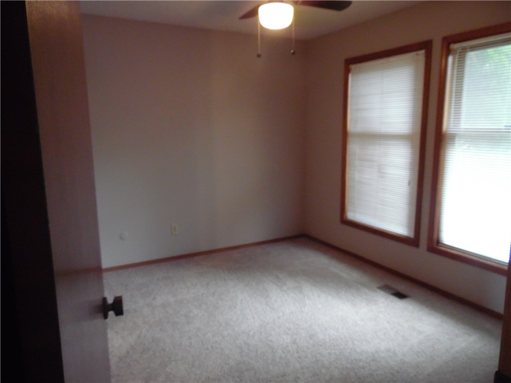 Shakespeare Court - Residential Lease