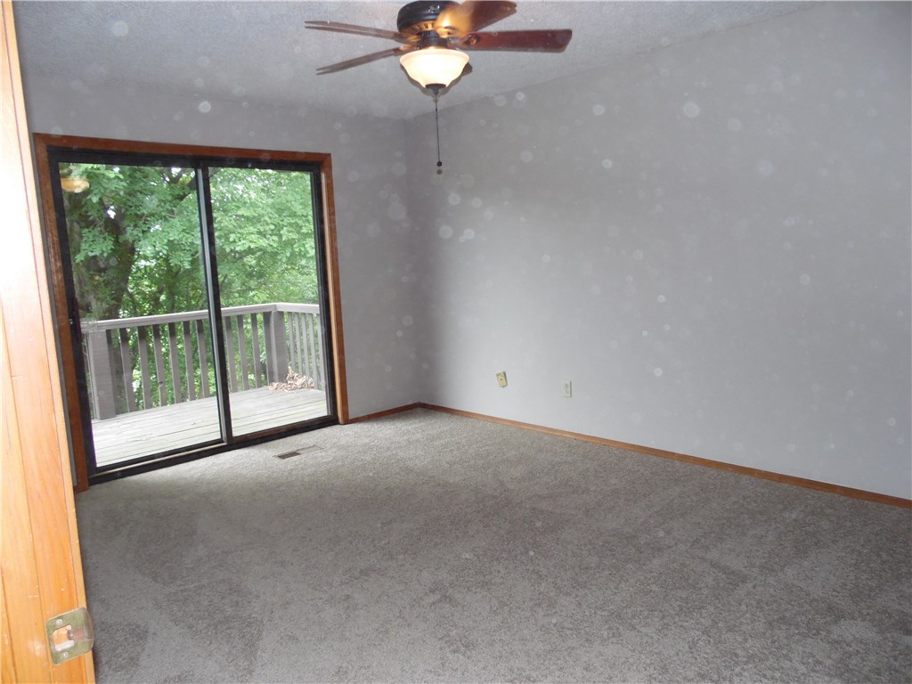 Shakespeare Court - Residential Lease