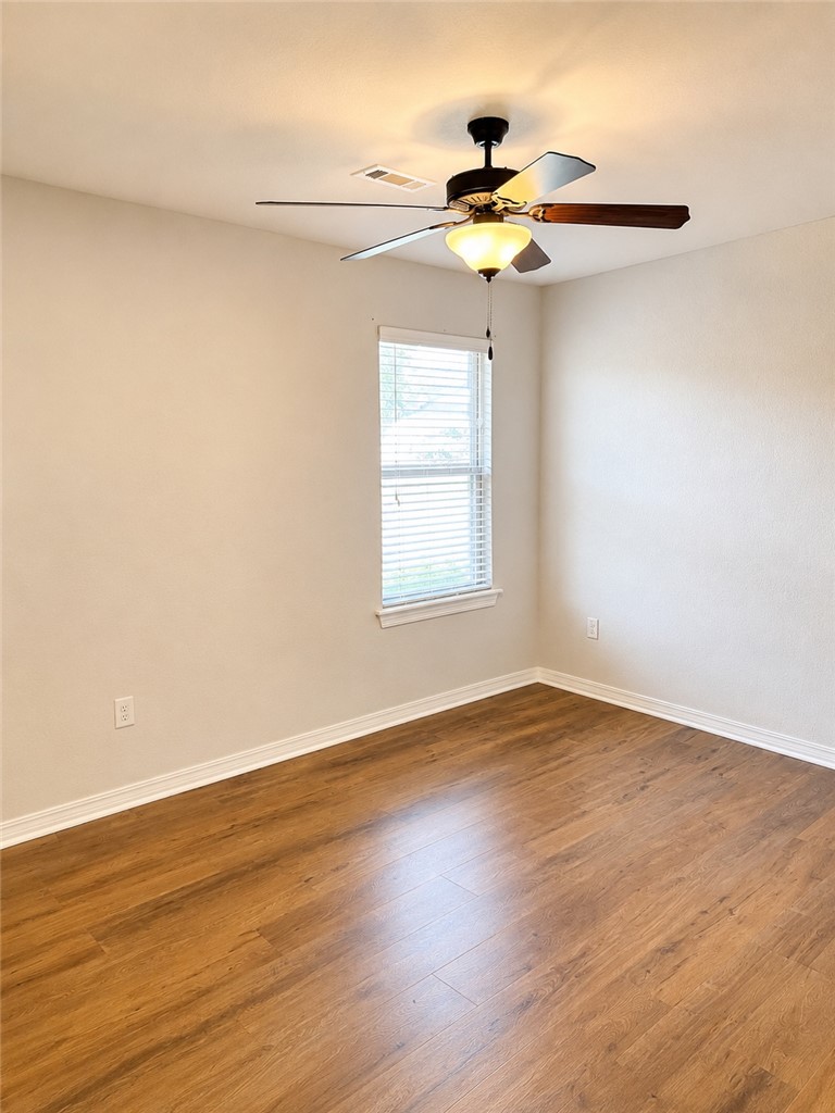 Garrett Road Sub Rogers - Residential Lease