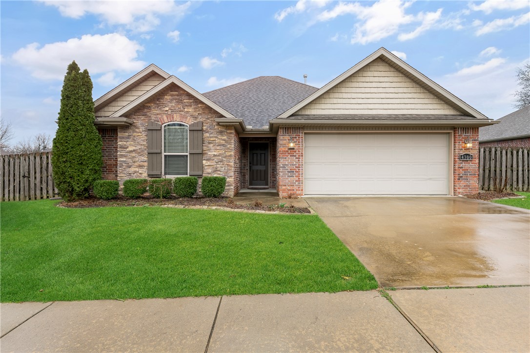 Garrett Road Sub Rogers - Residential Lease