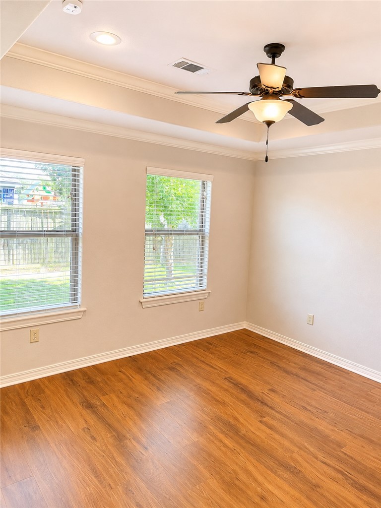 Garrett Road Sub Rogers - Residential Lease