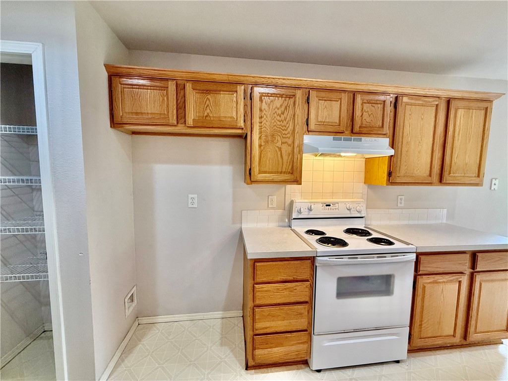 Marionet Sub Bvv - Residential Lease
