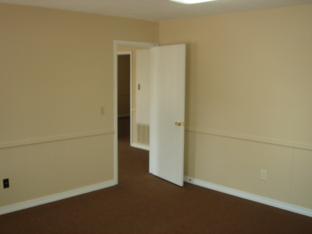 2-17-30 Springdale Outlots - Commercial Lease