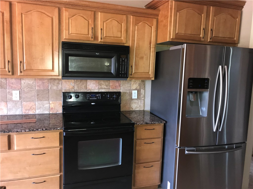 Hearthstone Sub Ph II Rogers - Residential Lease
