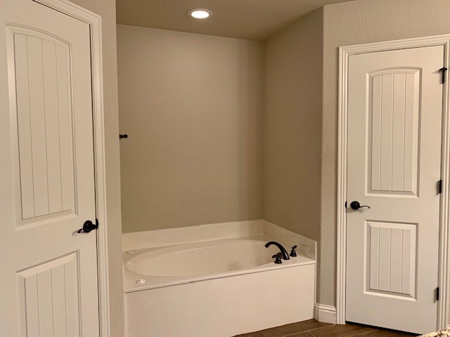 Lonesome Pond Sub Bentonville - Residential Lease