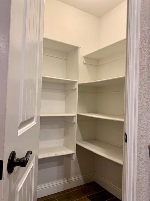 Lonesome Pond Sub Bentonville - Residential Lease