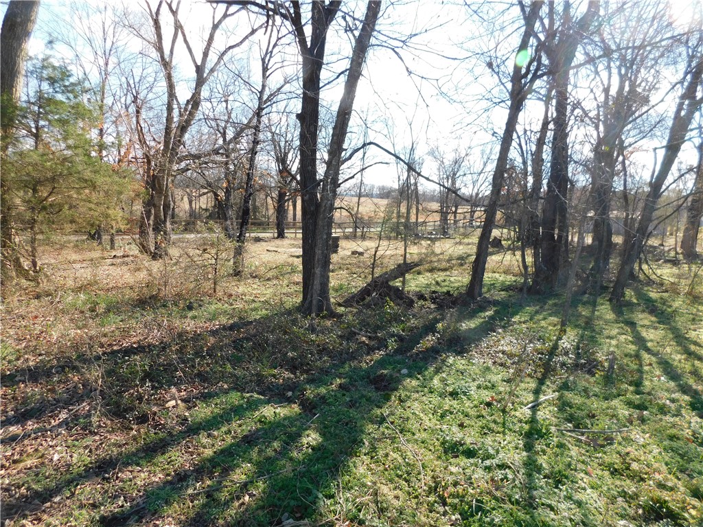30-15-28 - Land