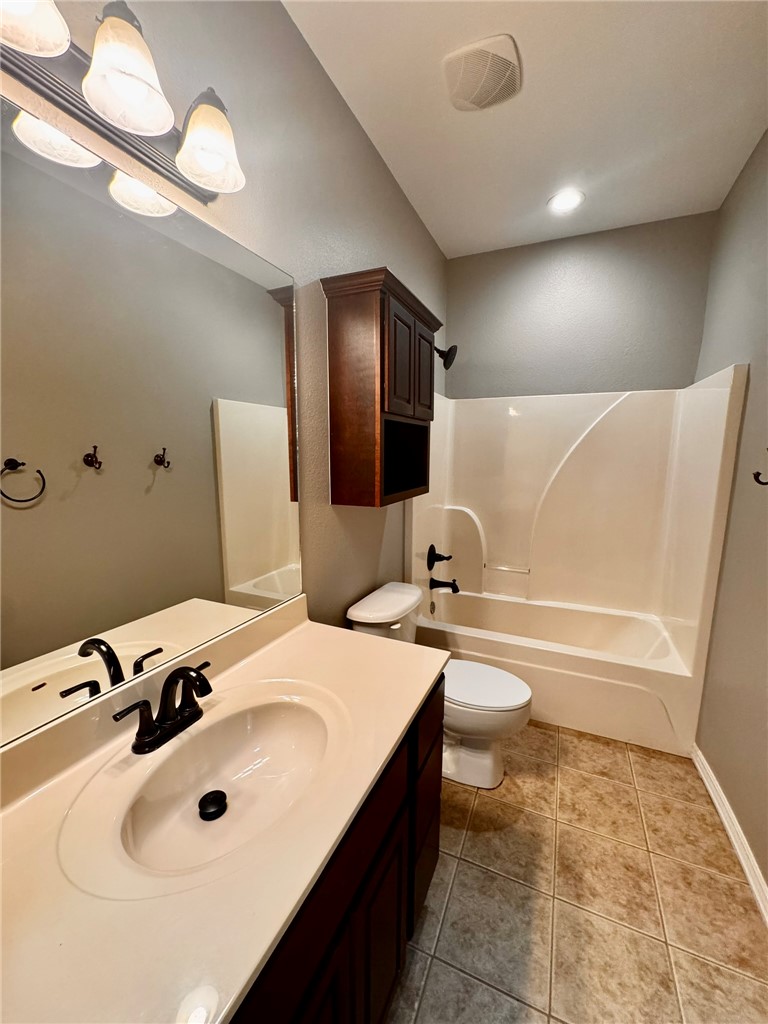 Bellview Residence Add Ph 1 Rogers - Residential Lease