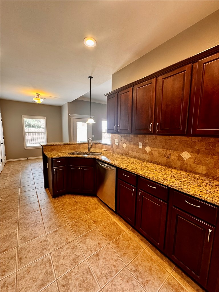 Bellview Residence Add Ph 1 Rogers - Residential Lease
