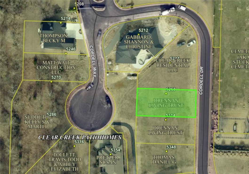 Build a dream home in this premier private gated community on this fabulous lot! The lot is level, clear, and ready for you! The adjacent Blessings Golf Club is a Robert Trent Jones, JR. signature golf course. Many amenities! Close to I-49, Fayetteville, Springdale, and Rogers!
