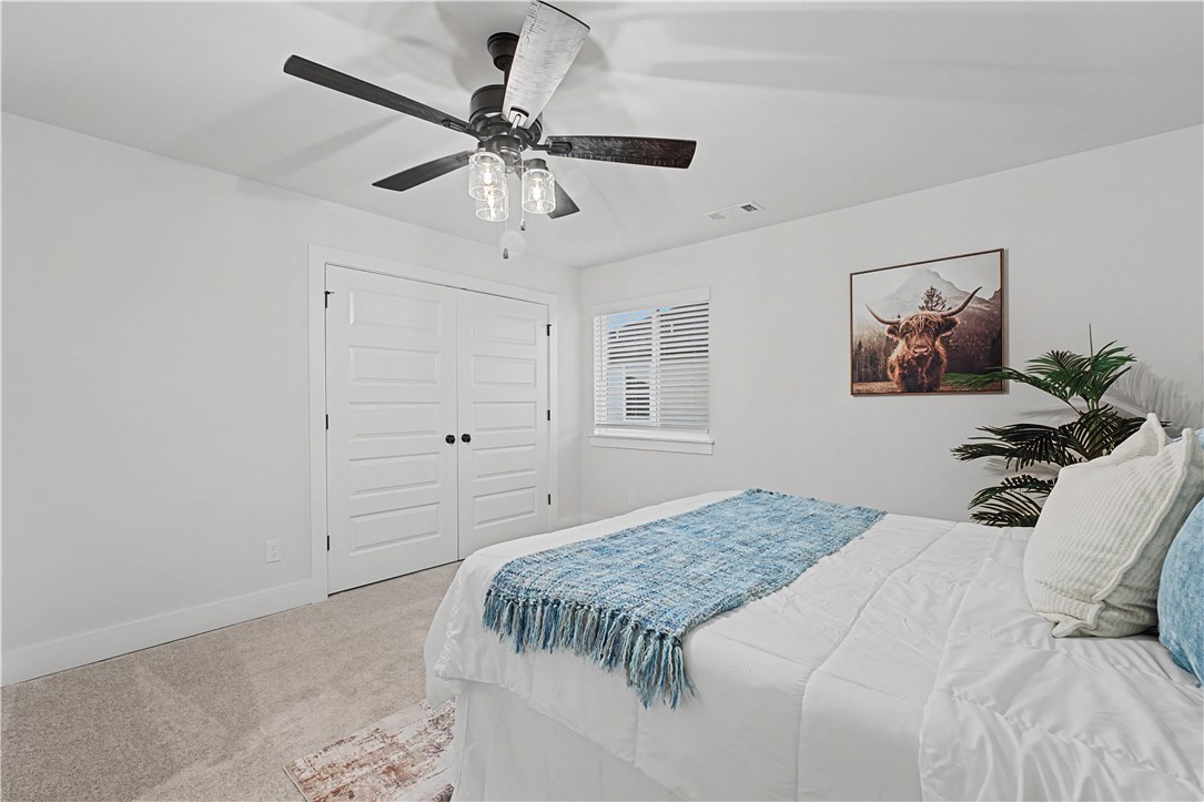 DIAMOND ESTATES PH V-CENTERTON - Residential