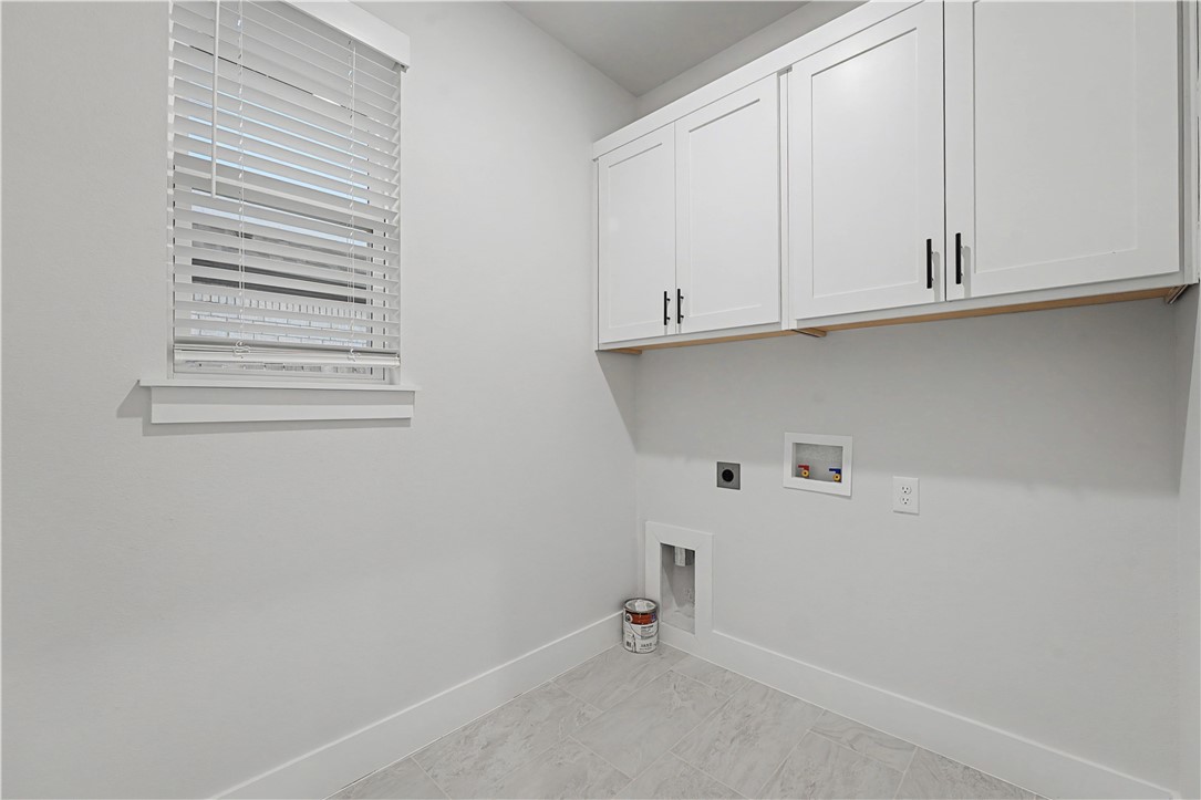 DIAMOND ESTATES PH V-CENTERTON - Residential