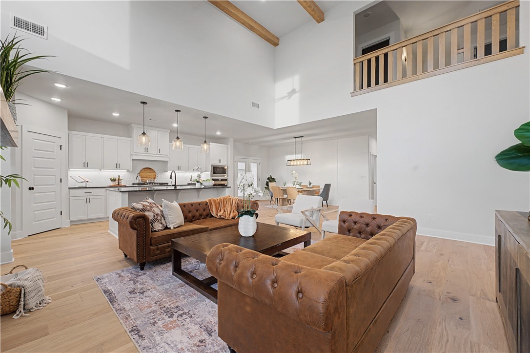 DIAMOND ESTATES PH V-CENTERTON - Residential