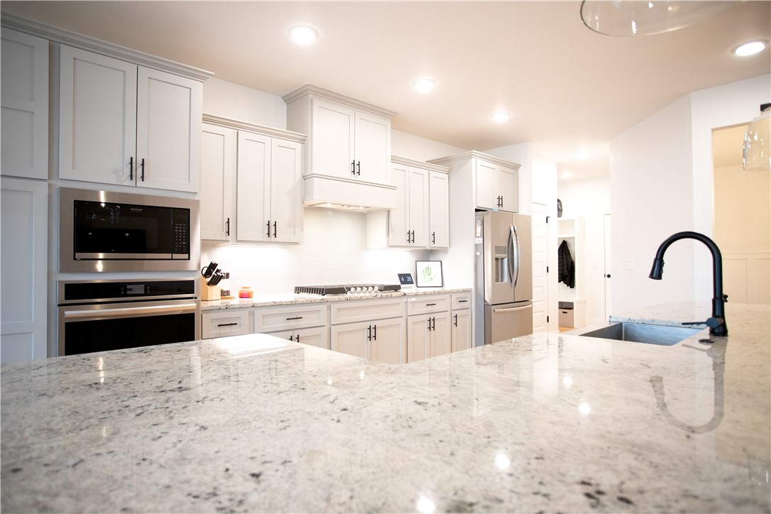 Maple Estates Ph Ii Centerton - Residential