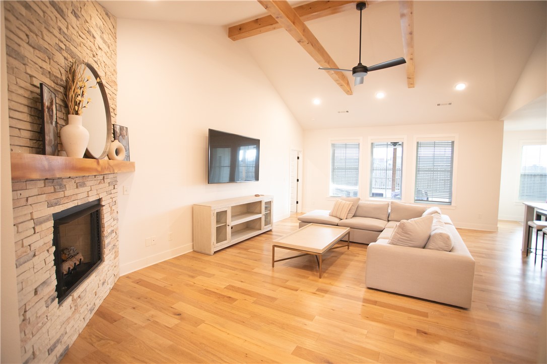 Maple Estates Ph Ii Centerton - Residential