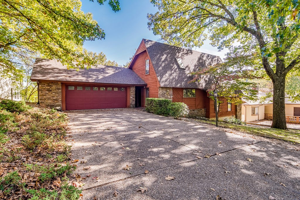 Easy lake access and great view right down the main channel of Lake Windsor!  Open floor plan, cozy woodstove, great deck and dock. Two living areas, three bedrooms plus office/loft.  Sells fully furnished, This one won't last long!