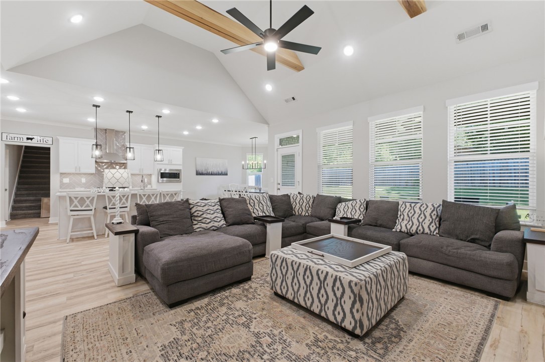 Paige Place Sub Ph 2 Siloam Spgs - Residential