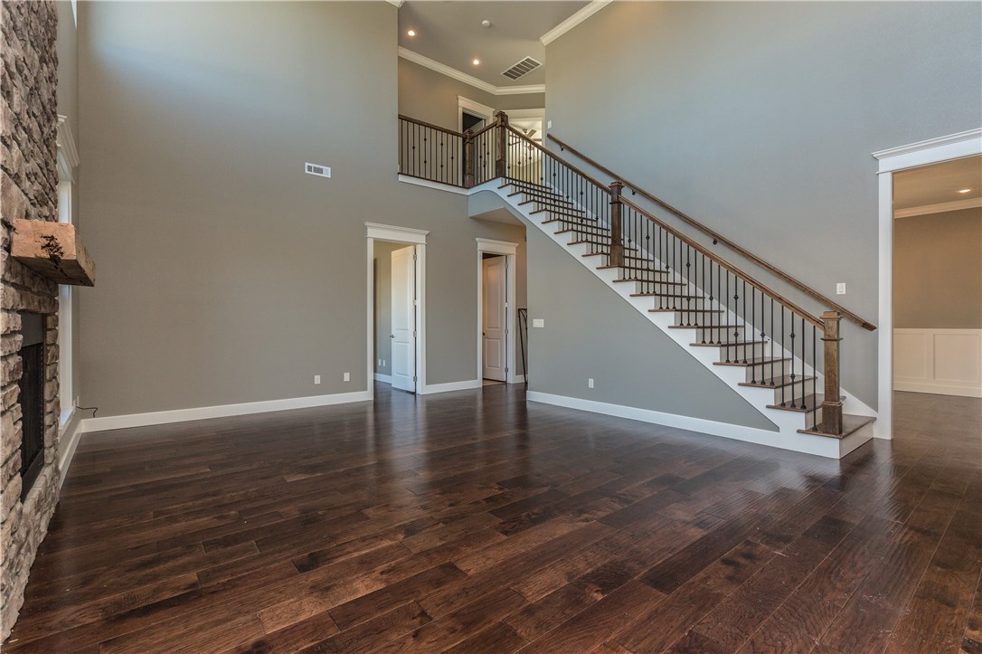 Woods Creek - Residential