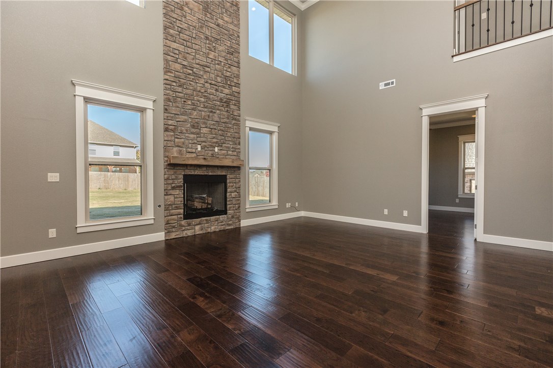 Woods Creek - Residential