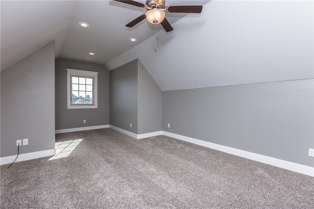 Woods Creek - Residential