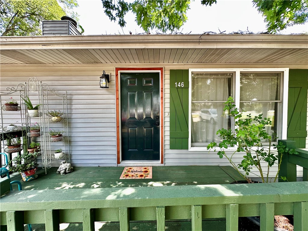 Unit 11 Holiday Island - Residential