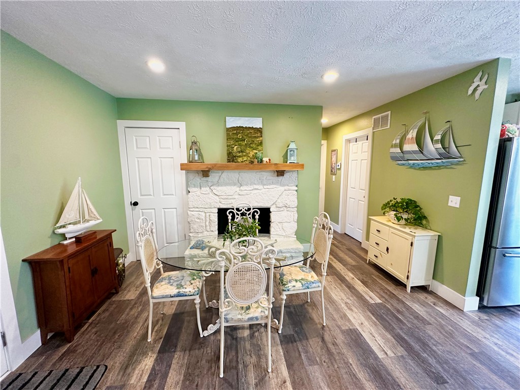 Unit 11 Holiday Island - Residential