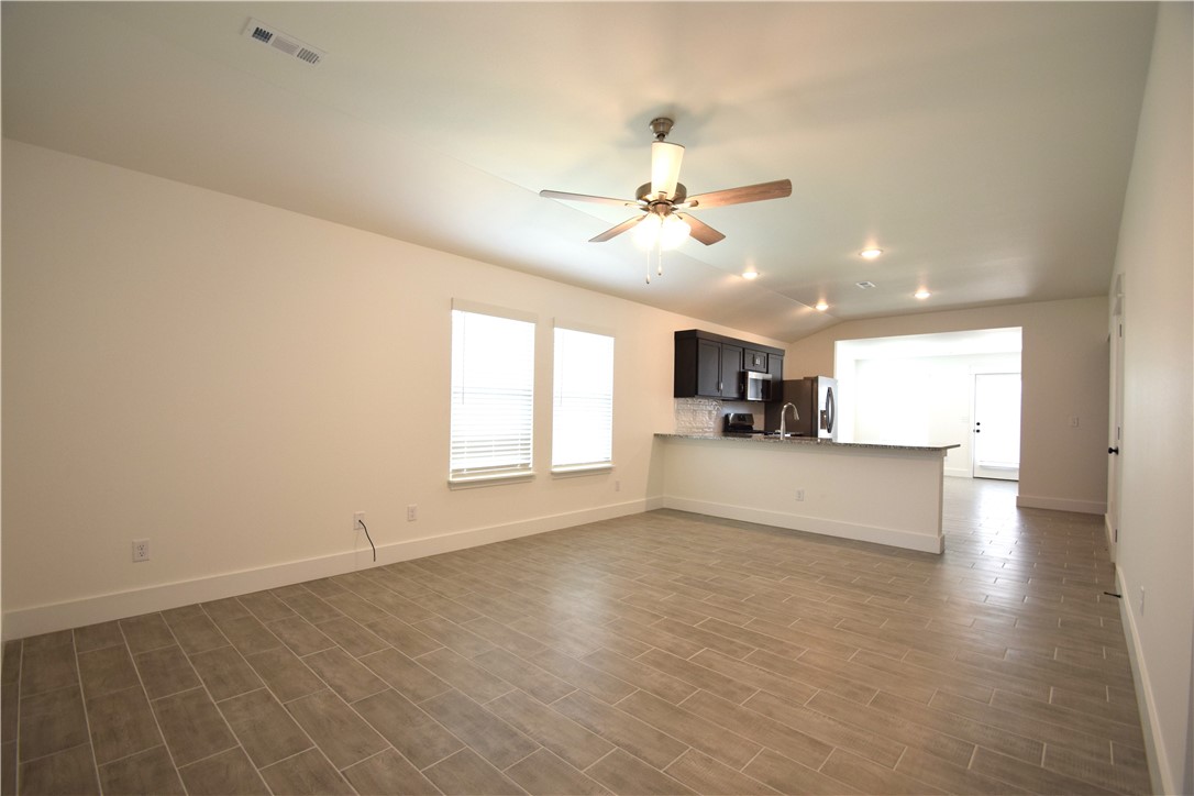 Prairie Brook - Residential Lease