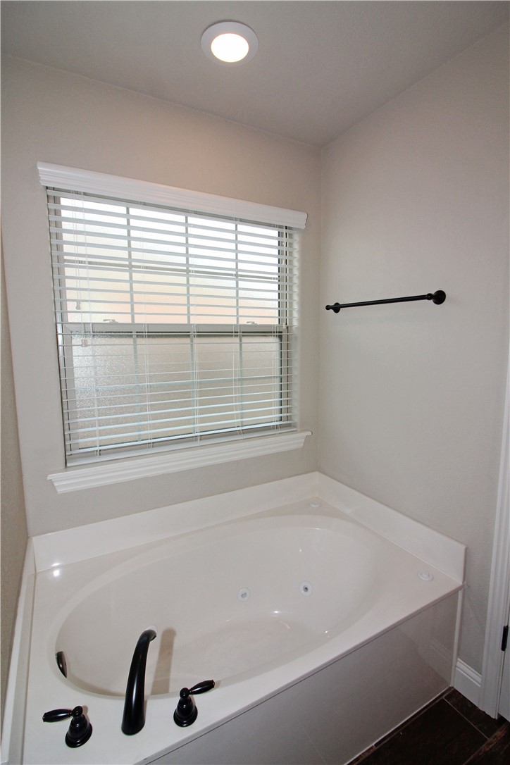 Thornbrook Village Sub Ph 1 Bentonville - Residential Lease