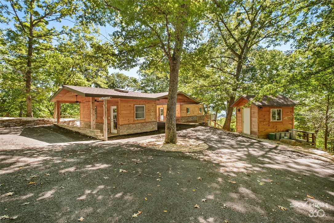 Point Mirage - Residential