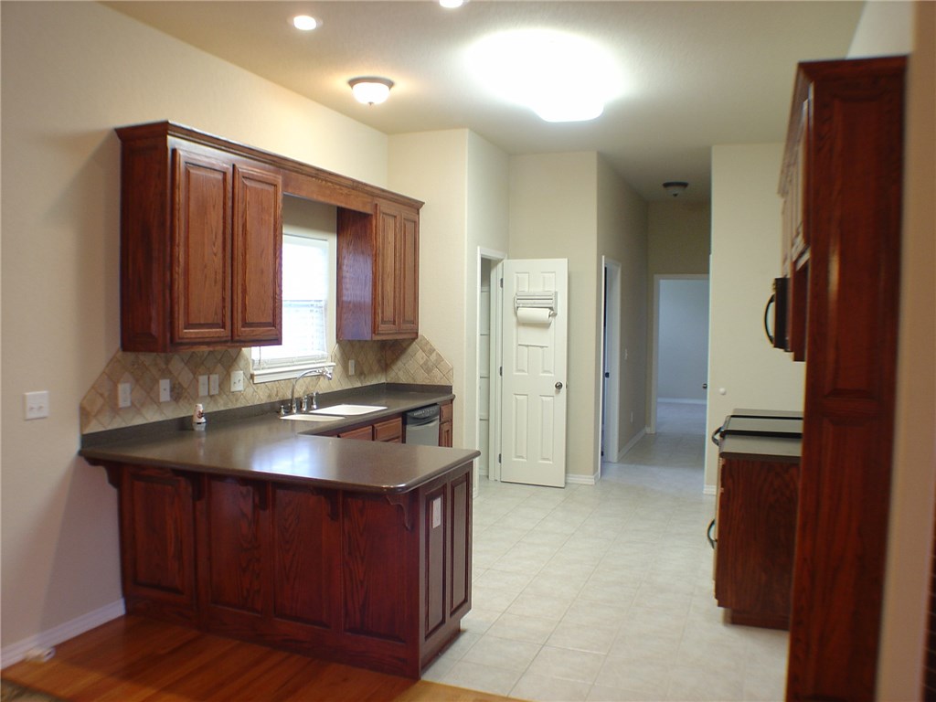 Weymouth Sub Bvv - Residential Lease
