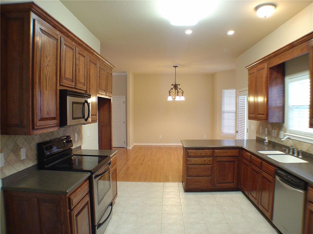 Weymouth Sub Bvv - Residential Lease