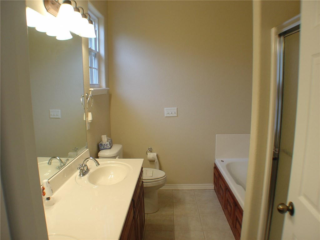 Weymouth Sub Bvv - Residential Lease
