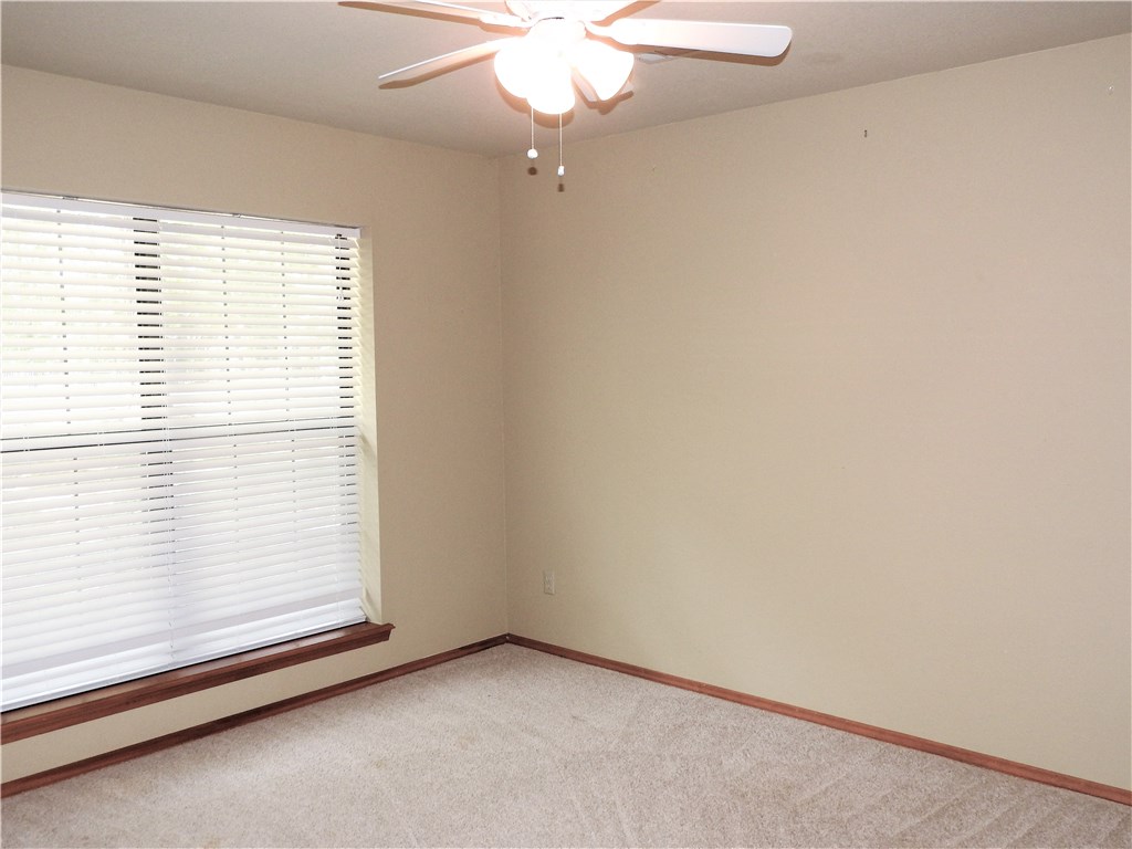 Cardinal Creek - Residential Lease