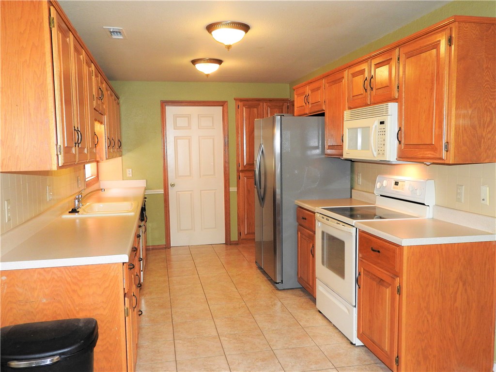 Cardinal Creek - Residential Lease