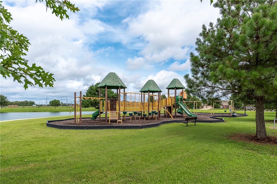 Cornerstone Ridge Sub Ph Iv Bentonville - Residential