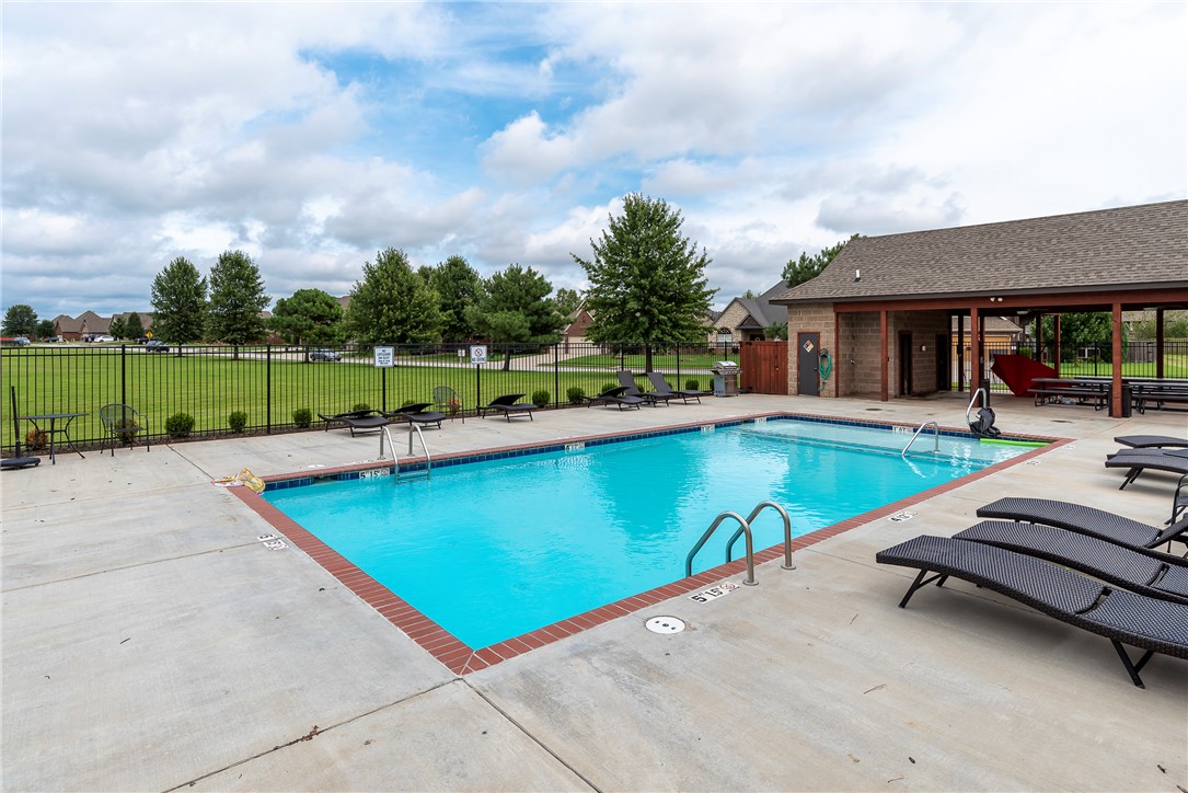 Cornerstone Ridge Sub Ph Iv Bentonville - Residential