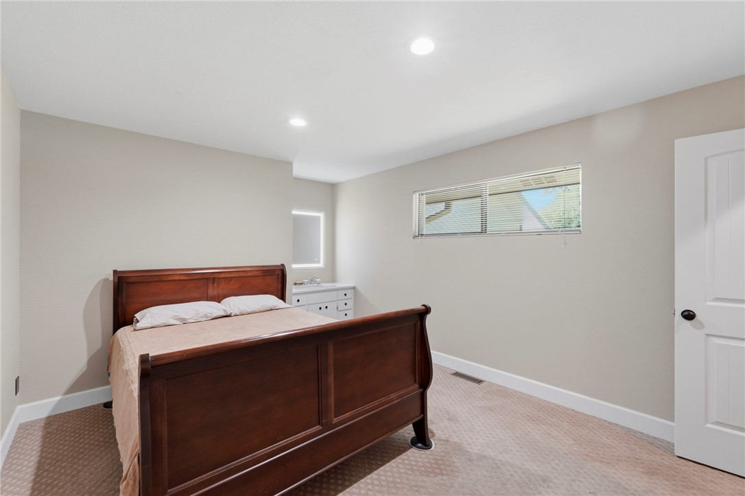 Hyland Park Rogers - Residential