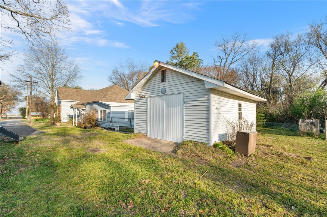 Altus Out Lts - Residential