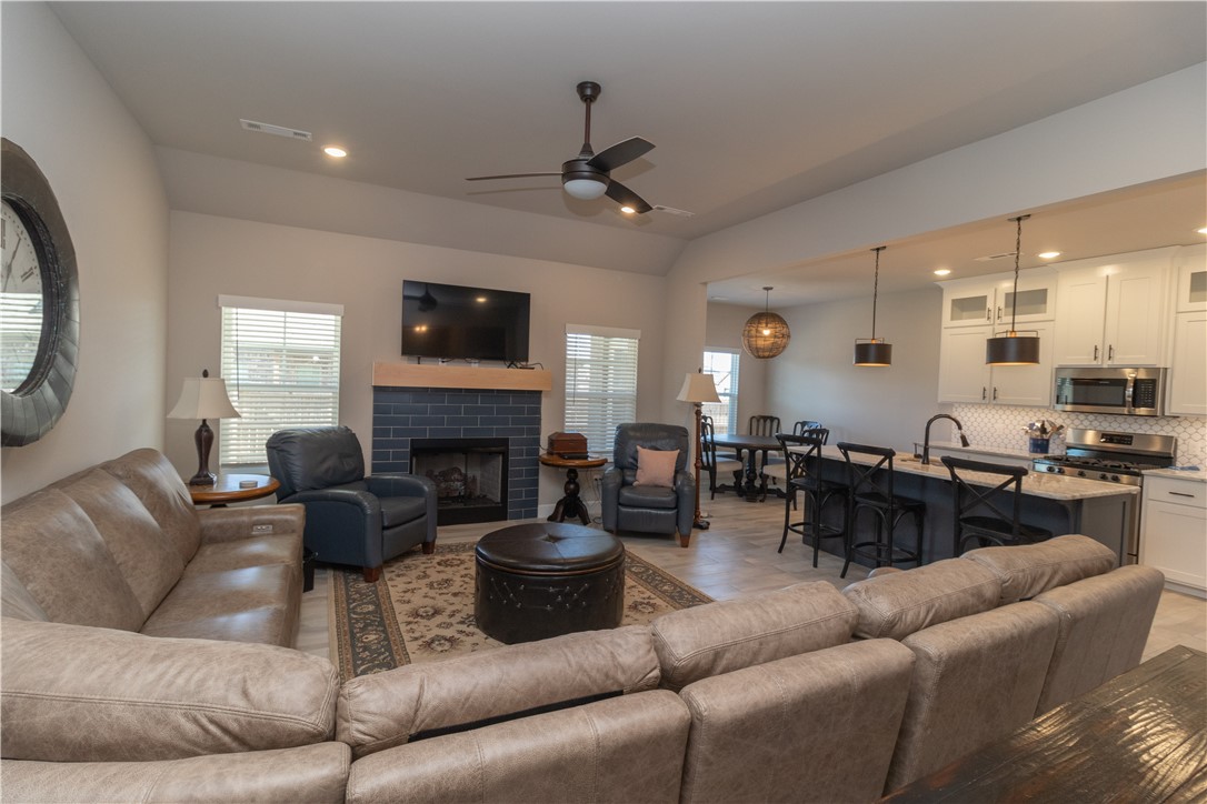 Hazelton Heights Ph 1 Pea Ridge - Residential Lease