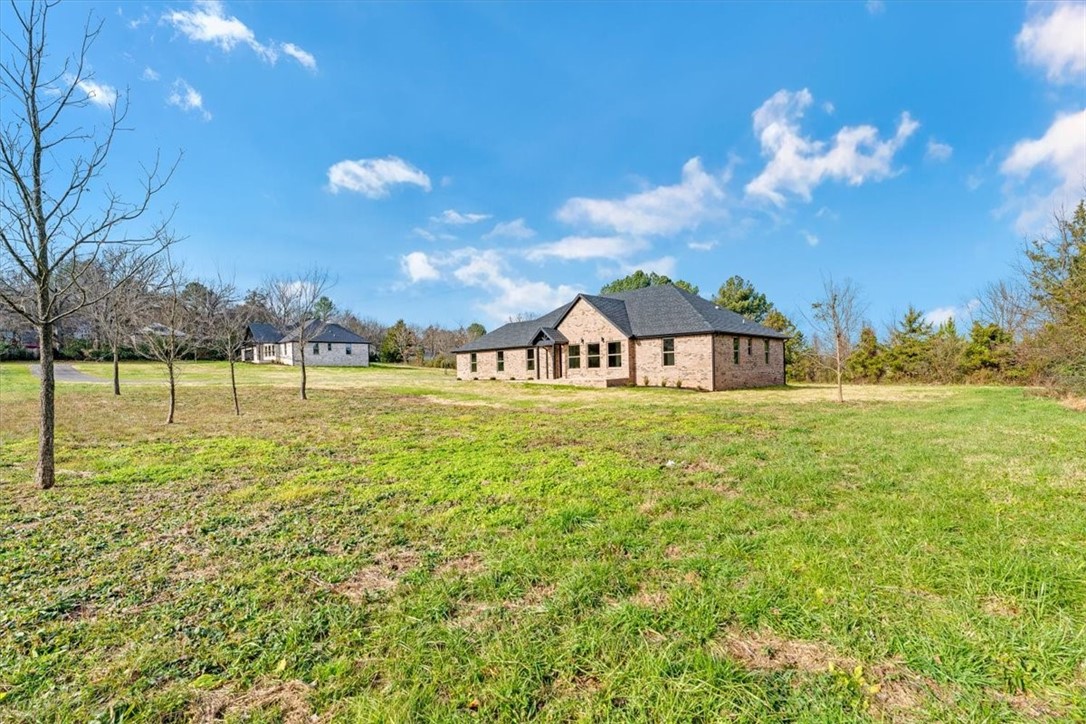 Elkins Outlots - Residential