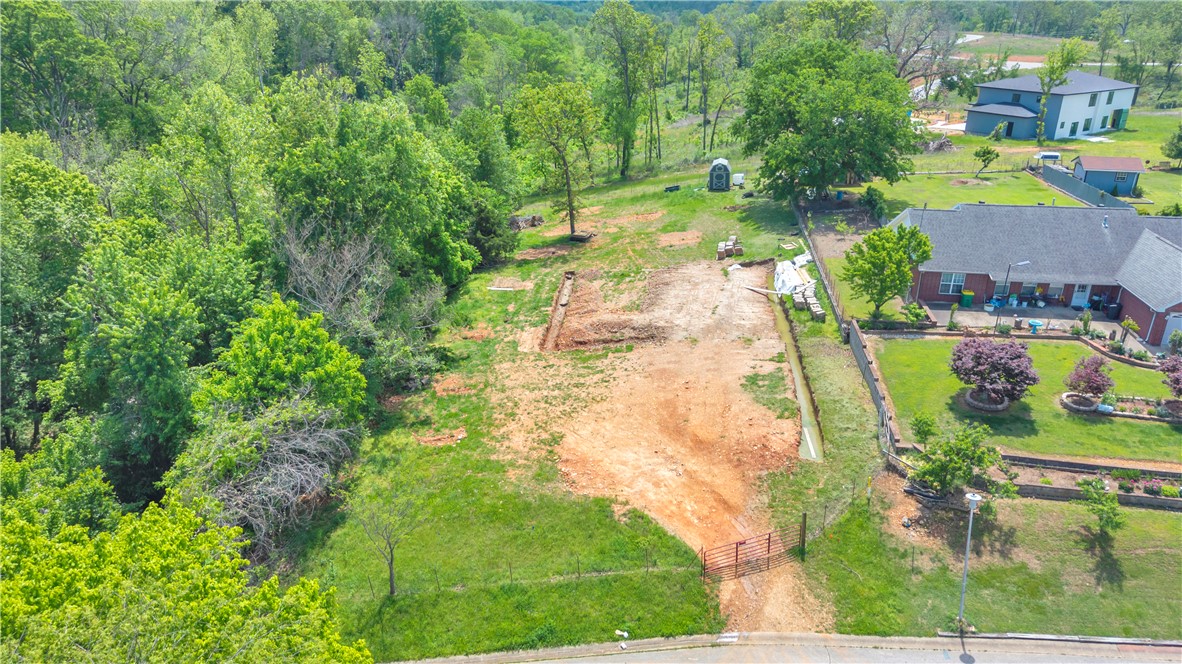 Build your dream home on this 1 acre corner lot located off HWY 62. Minutes away from Downtown Rogers with easy access to Beaver Lake.