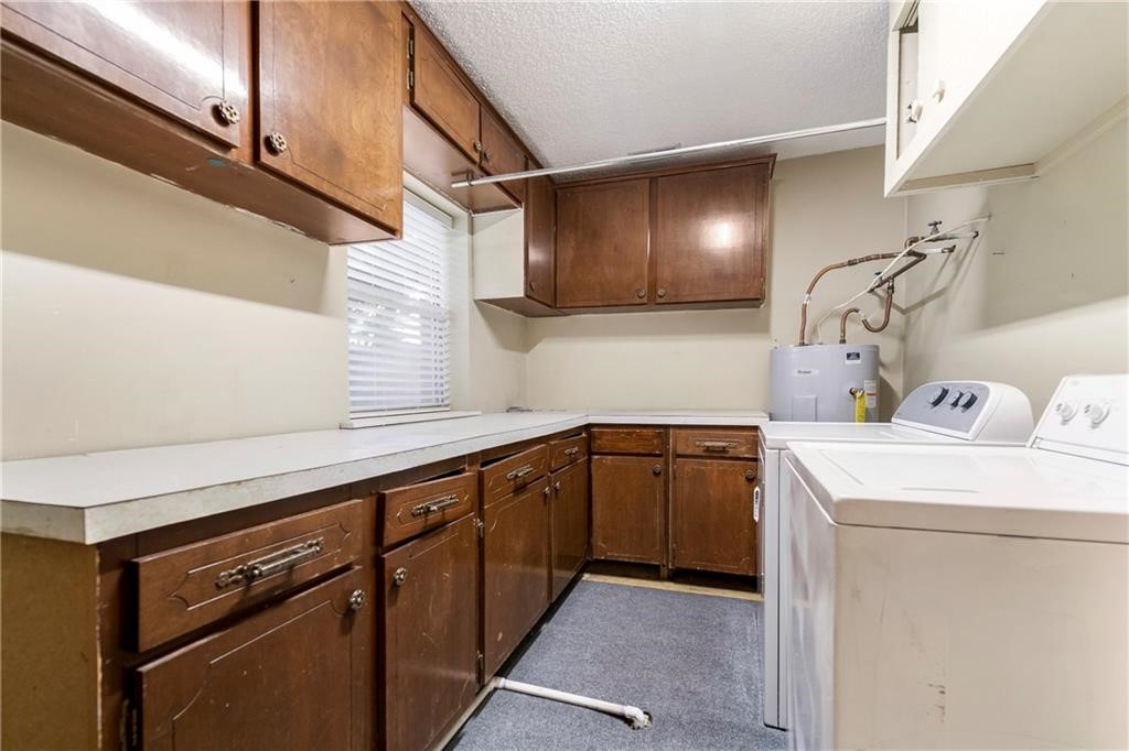 Townhouse Tct 2 A/K/A Drake Court Bvv - Residential