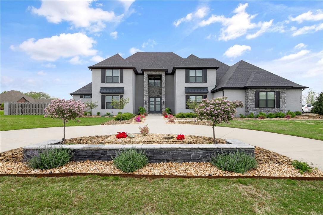 Meadows, The Little Flock - Residential