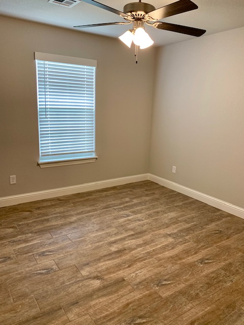 Oak Creek - Residential Lease
