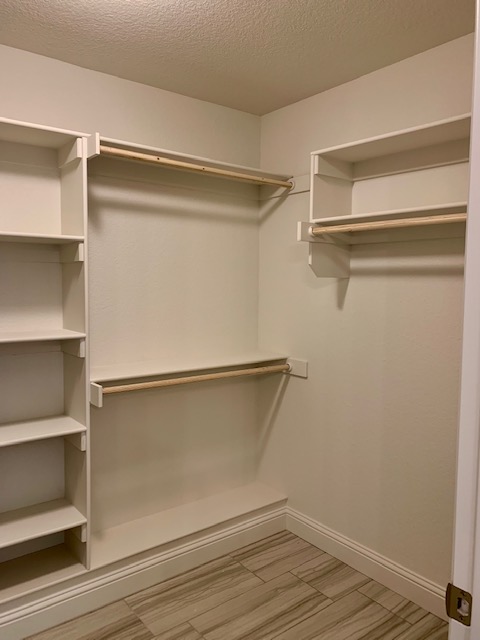 Oak Creek - Residential Lease